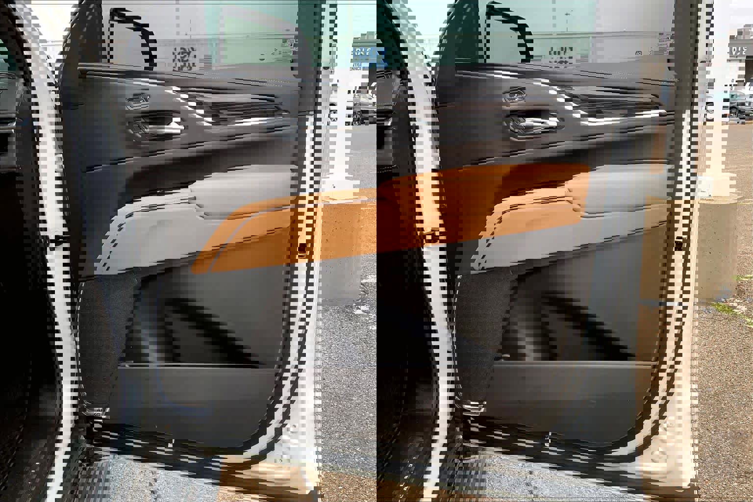 Used 2021 Cadillac Escalade Sport w/ Driver Assist Tech Package image 23