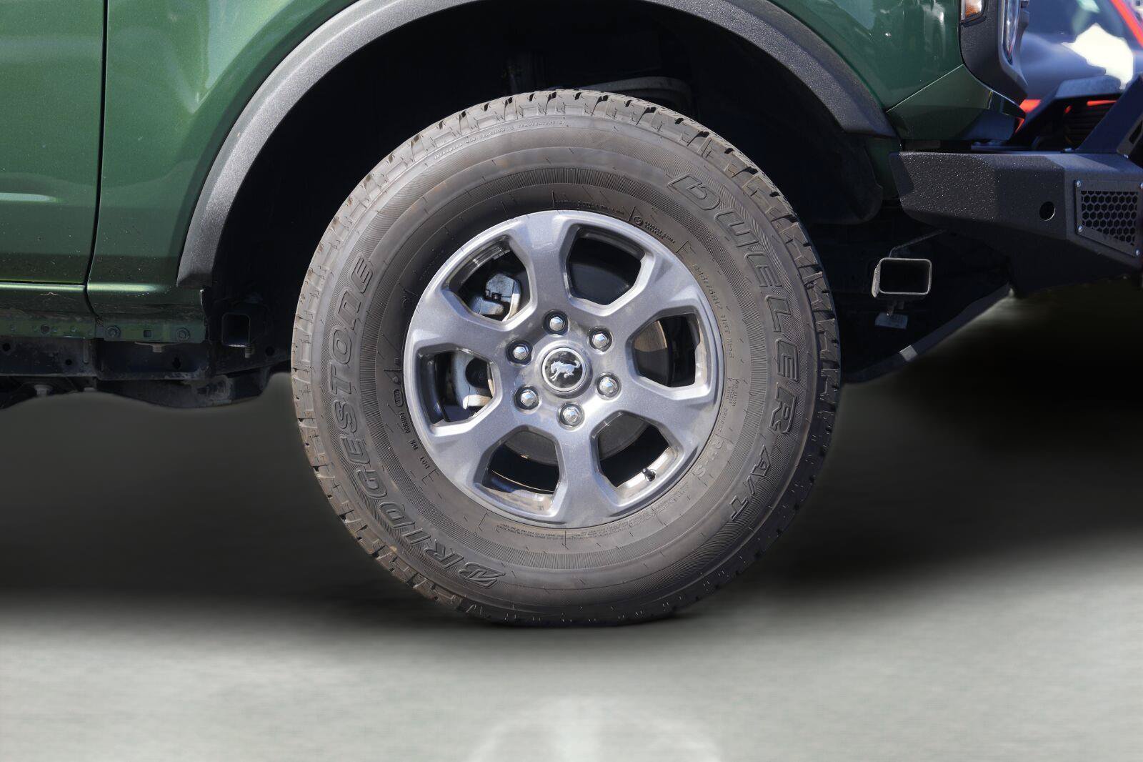 Certified 2022 Ford Bronco 2-Door AWD/4WD image 4