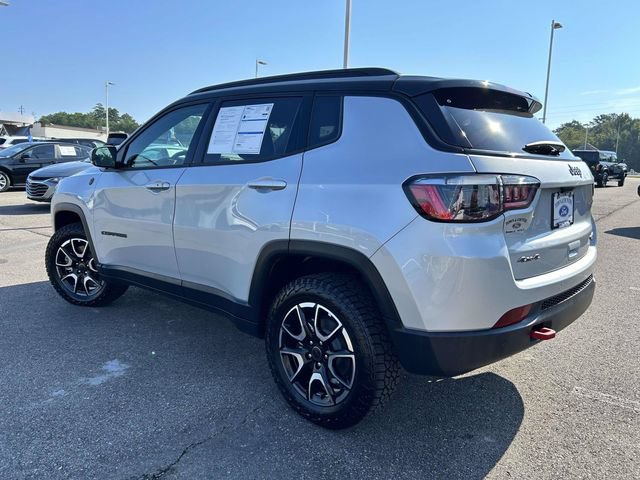 Used 2026 Jeep Compass Trailhawk AWD/4WD image 28