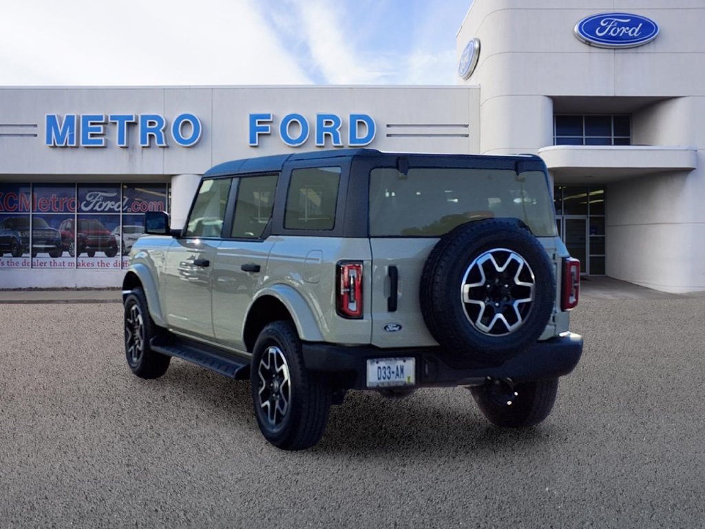 Certified 2026 Ford Bronco Outer Banks AWD/4WD image 5