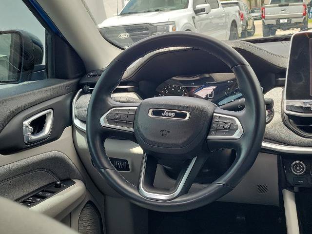 Used 2022 Jeep Compass Latitude w/ Convenience Group FWD image 16