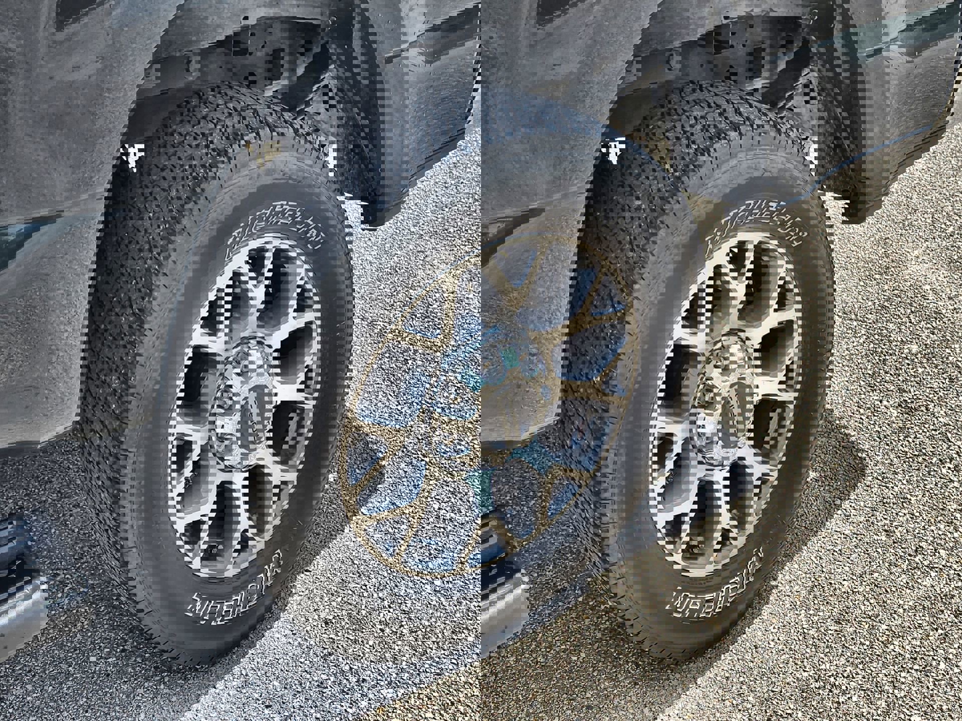 Certified 2021 Ford F250 Lariat w/ FX4 Off-Road Package image 10