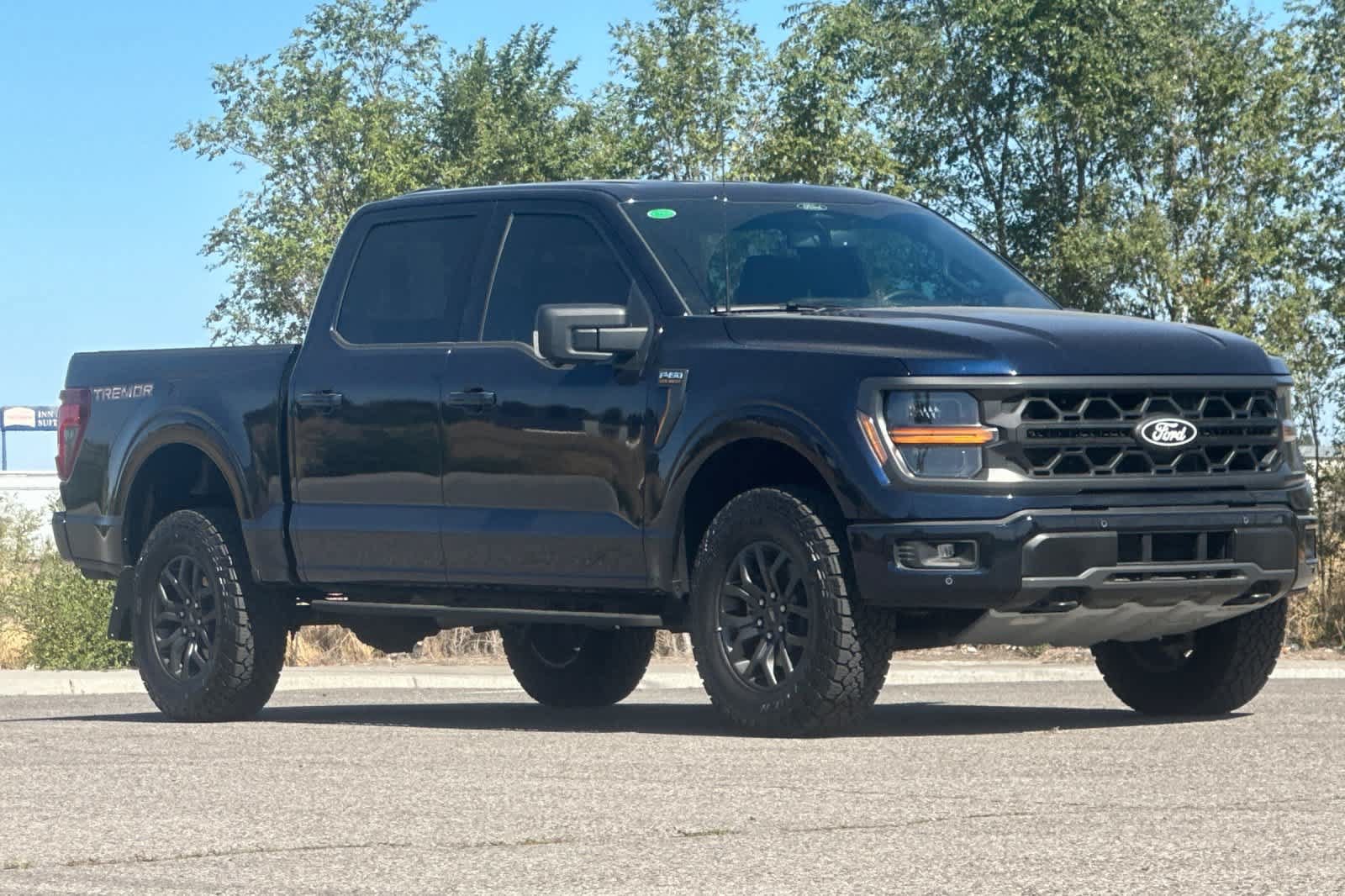 Certified 2025 Ford F150 Tremor w/ Bed Utility Package AWD/4WD image 9