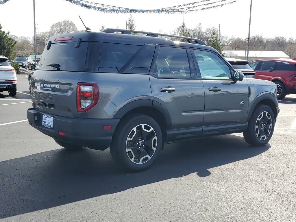 Certified 2024 Ford Bronco Sport Outer Banks w/ Tech Package image 2