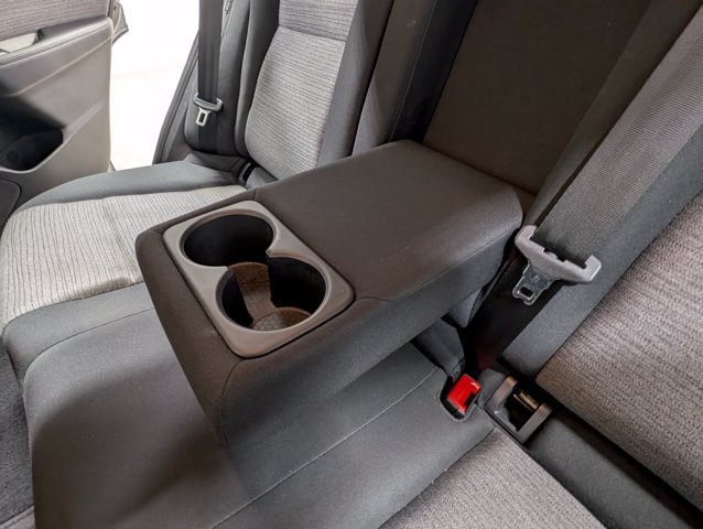 Used 2023 Nissan Rogue SV FWD image 15