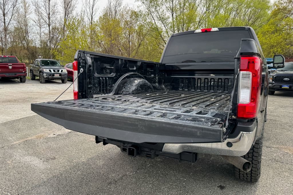 Certified 2019 Ford F250 XLT w/ XLT Value Package AWD/4WD image 20