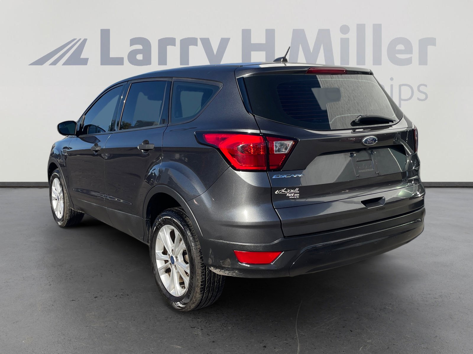 Certified 2019 Ford Escape S image 3