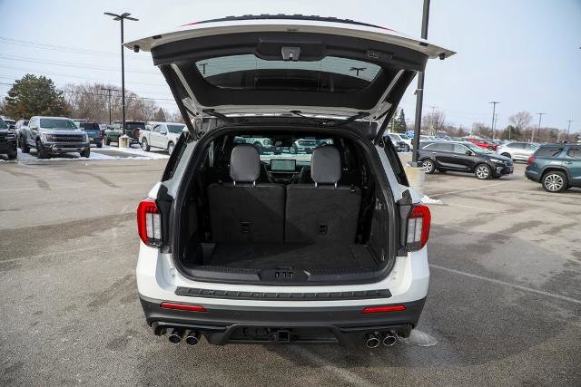 Certified 2025 Ford Explorer ST image 11