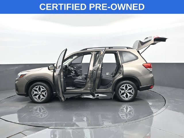 Used 2020 Subaru Forester Premium w/ Popular Package #1 AWD/4WD image 31