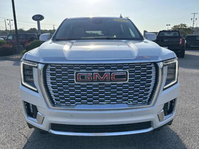 Used 2023 GMC Yukon XL Denali w/ Denali Reserve Package AWD/4WD image 9