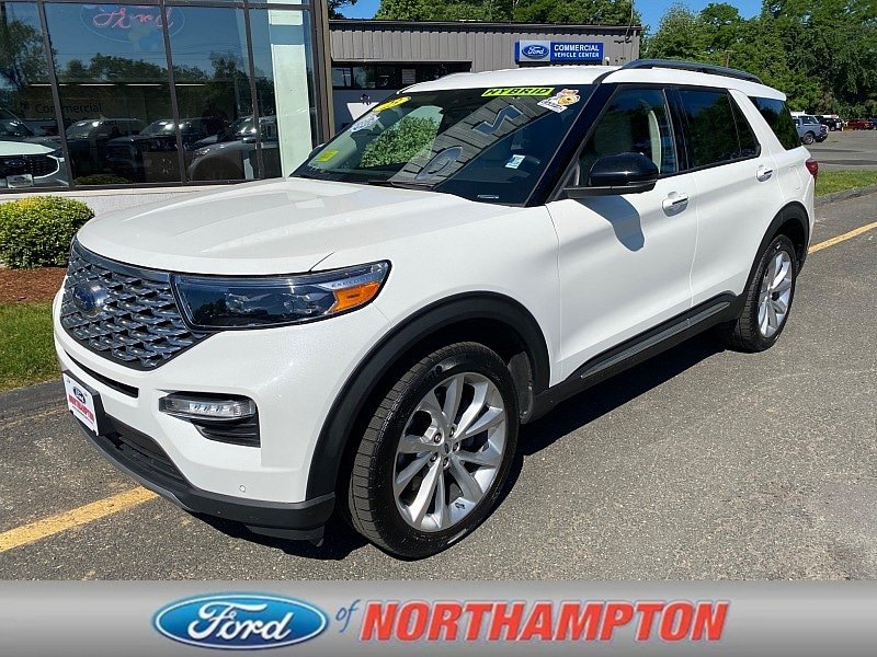 Certified 2023 Ford Explorer Platinum w/ Technology Package