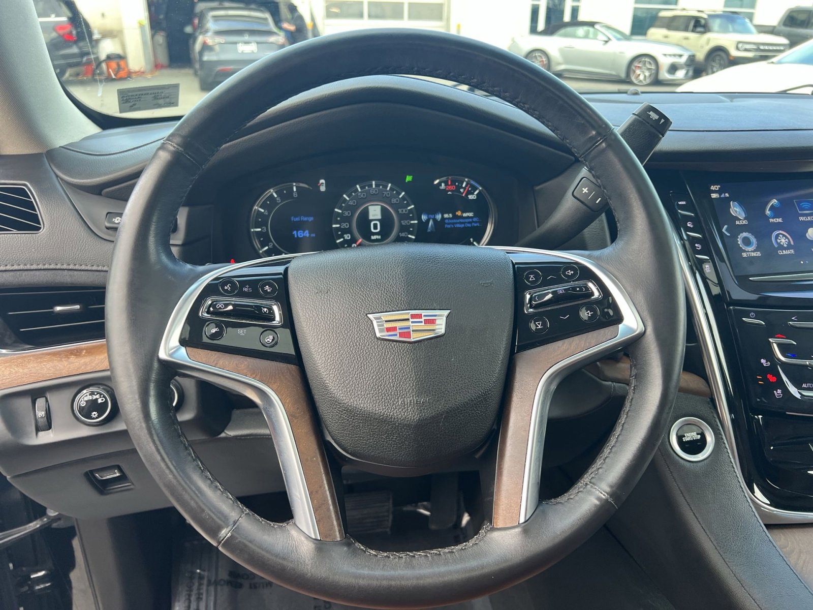 Used 2017 Cadillac Escalade Premium Luxury image 16