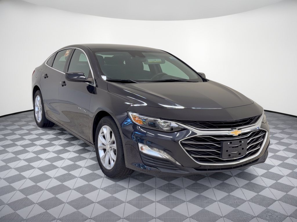 Used 2023 Chevrolet Malibu LT w/ Driver Confidence Package FWD image 5