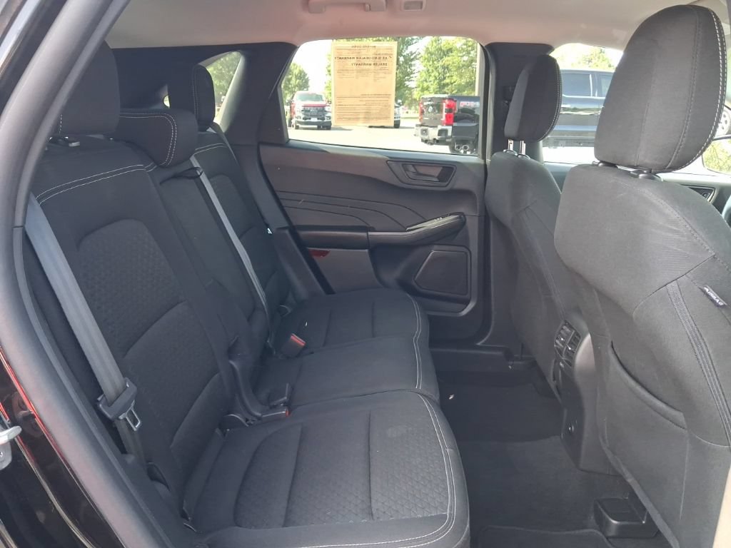 Certified 2025 Ford Escape Active FWD image 17