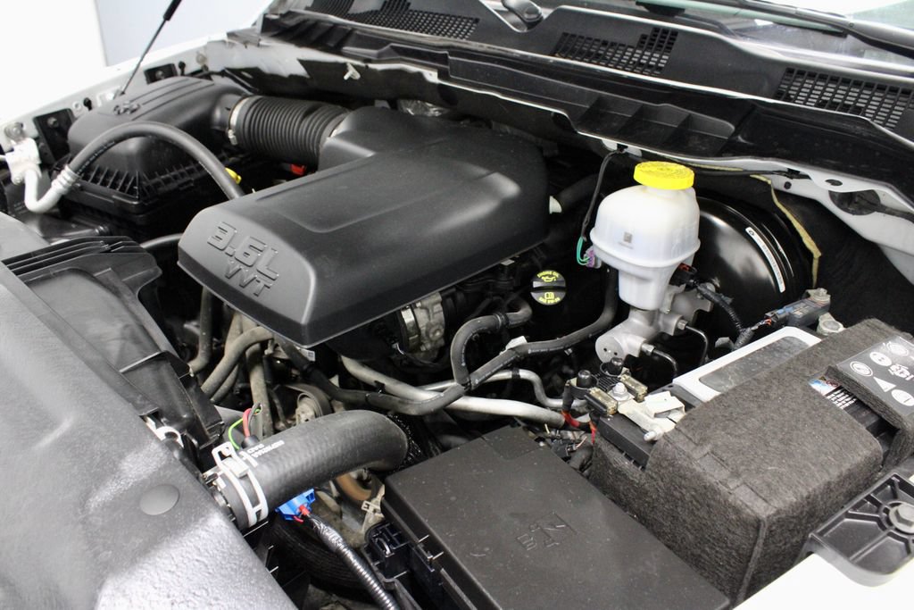 Used 2023 RAM 1500 Classic SLT w/ Electronics Group AWD/4WD image 14
