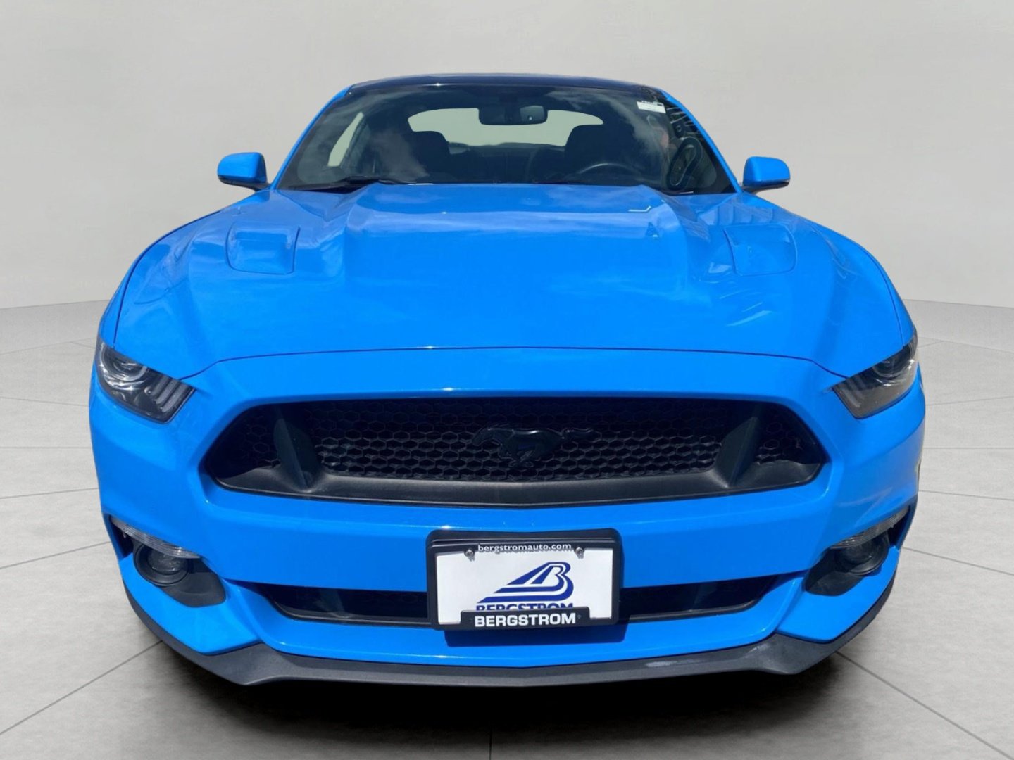 Certified 2017 Ford Mustang GT Premium w/ Equipment Group 401A RWD image 4