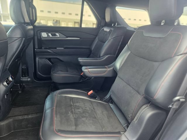 Certified 2025 Ford Explorer ST AWD/4WD image 13