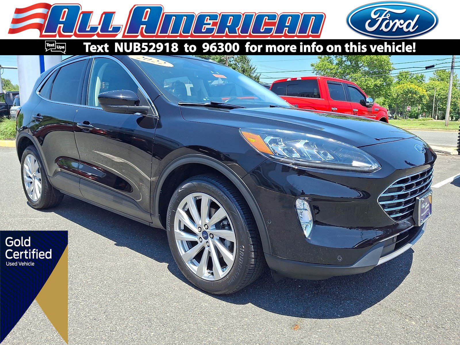 Certified 2022 Ford Escape Titanium w/ Titanium Elite Package AWD/4WD image 1