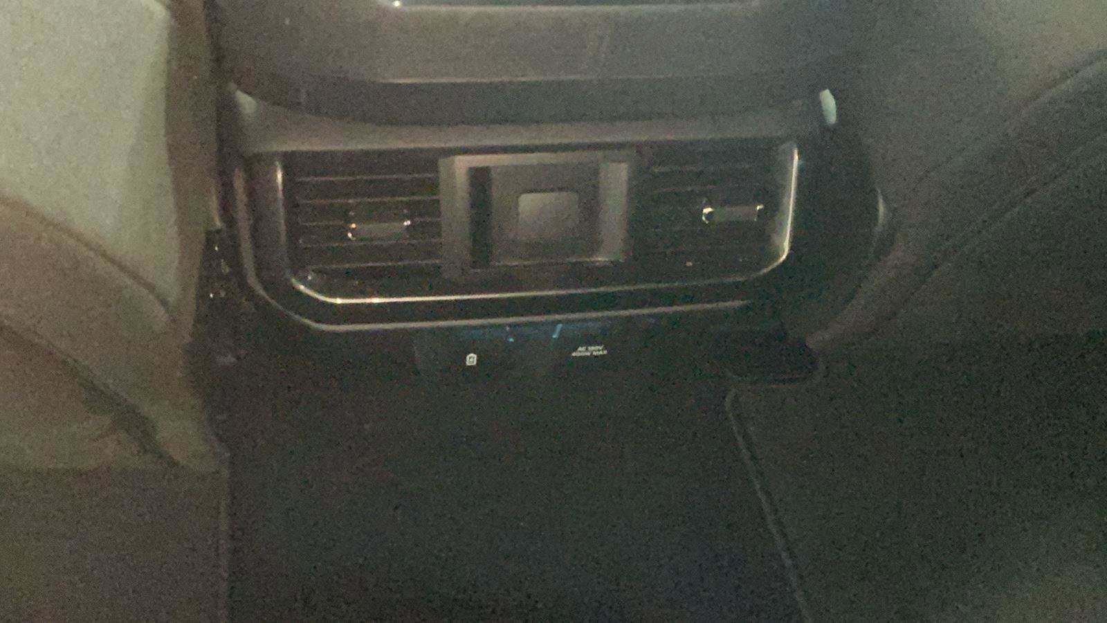 Certified 2022 Ford F150 XLT w/ Equipment Group 302A High image 17