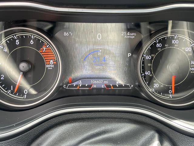 Used 2019 Jeep Cherokee Trailhawk w/ Comfort/Convenience Group AWD/4WD image 8