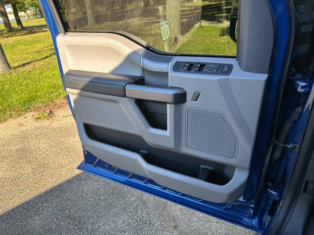 Certified 2022 Ford F450 XLT w/ XLT Premium Package AWD/4WD image 24