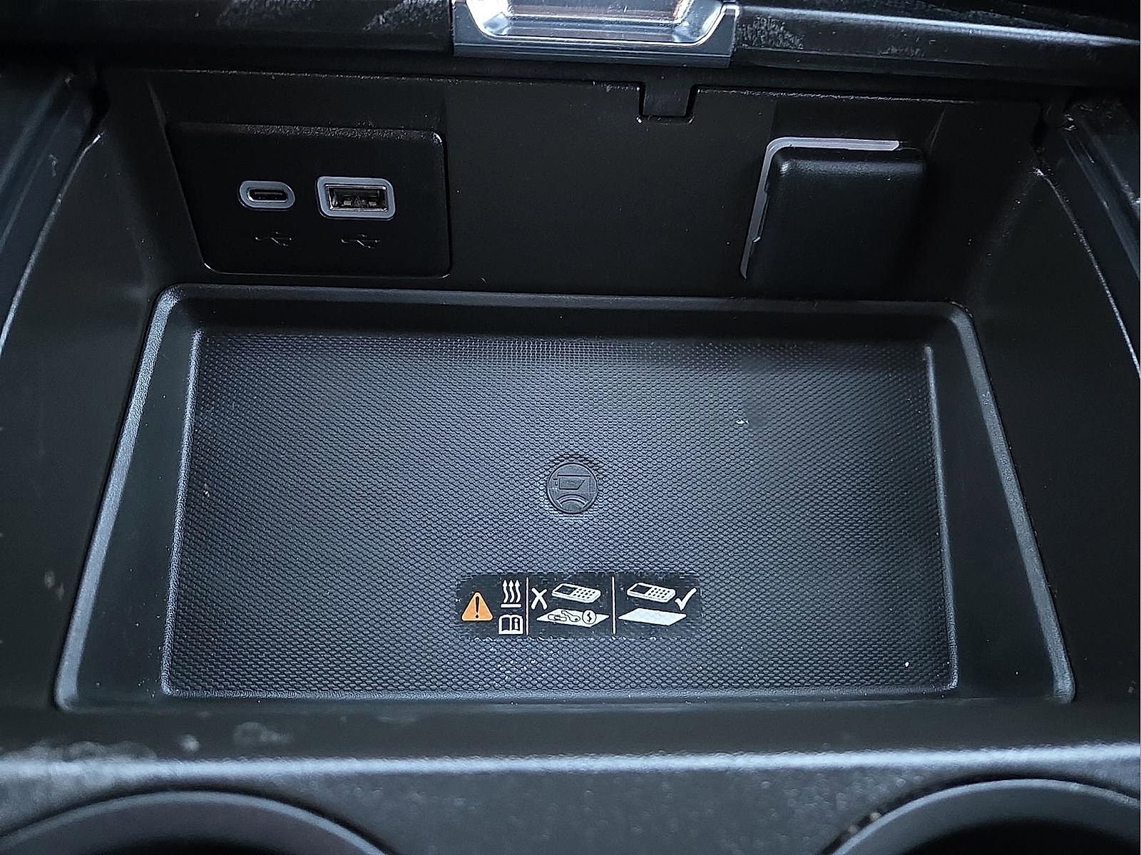 Used 2023 GMC Yukon Denali image 18