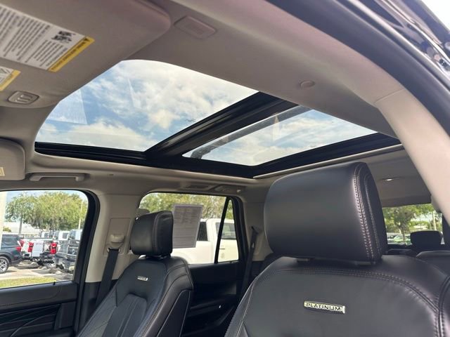 Certified 2020 Ford Expedition Platinum RWD image 2