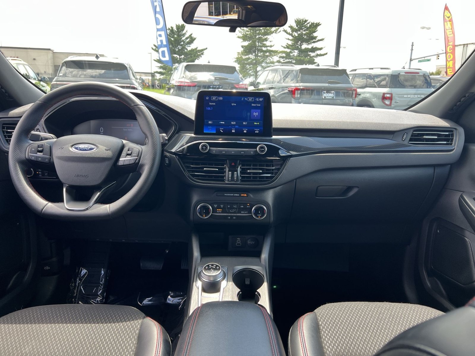 Certified 2025 Ford Escape ST-Line AWD/4WD image 22