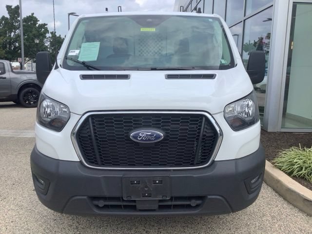 Certified 2025 Ford Transit 250 Low Roof w/ Exterior Upgrade Package RWD image 7
