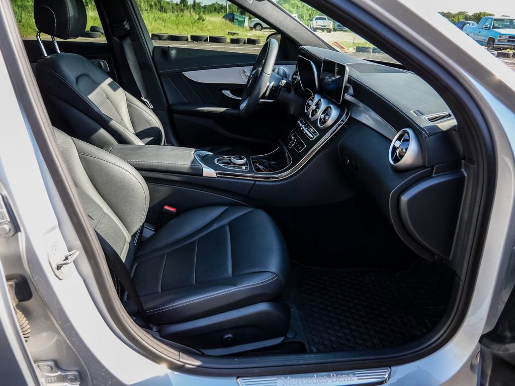 Used 2021 Mercedes-Benz C 300 4MATIC Sedan image 16