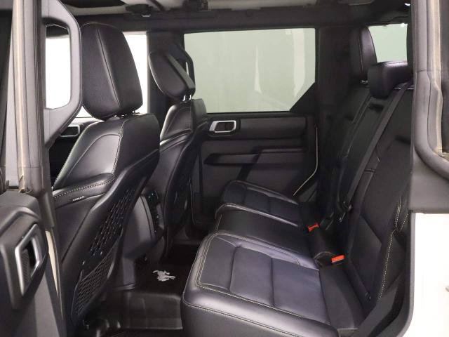 Certified 2025 Ford Bronco Badlands AWD/4WD image 13