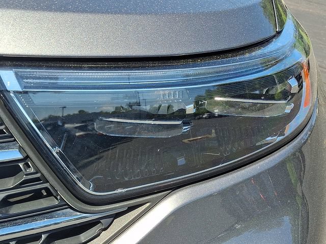 Certified 2023 Ford Explorer XLT w/ Equipment Group 202A AWD/4WD image 9