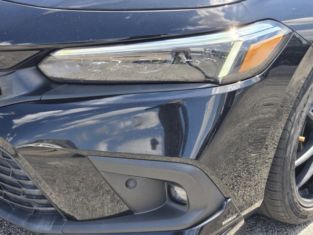 Used 2022 Honda Civic Touring image 10