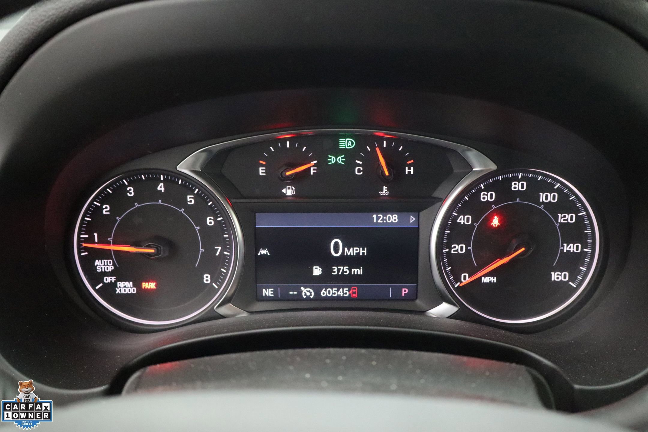 Used 2024 GMC Terrain SLT image 25