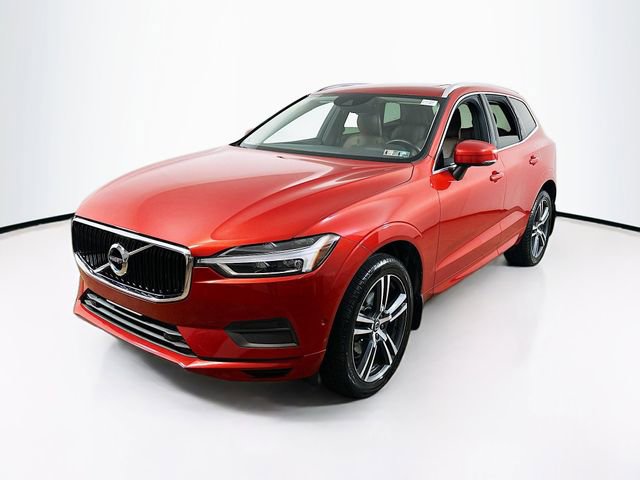 Used 2019 Volvo XC60 T5 Momentum w/ Multimedia Package image 3