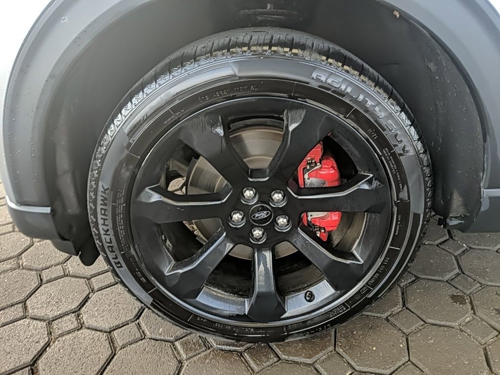 Certified 2022 Ford Explorer ST w/ Equipment Group 401A image 11