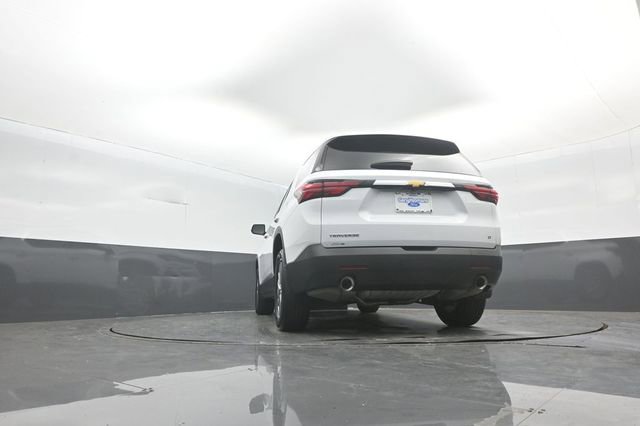 Used 2023 Chevrolet Traverse LT w/ LPO, Floor Liner Package image 38