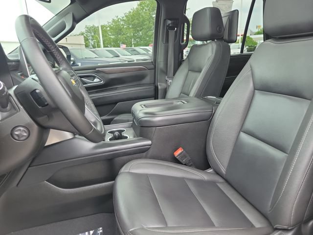 Used 2024 Chevrolet Tahoe LT w/ Luxury Package AWD/4WD image 27