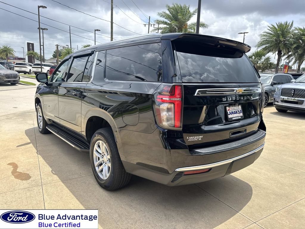 Used 2023 Chevrolet Suburban LT AWD/4WD image 7