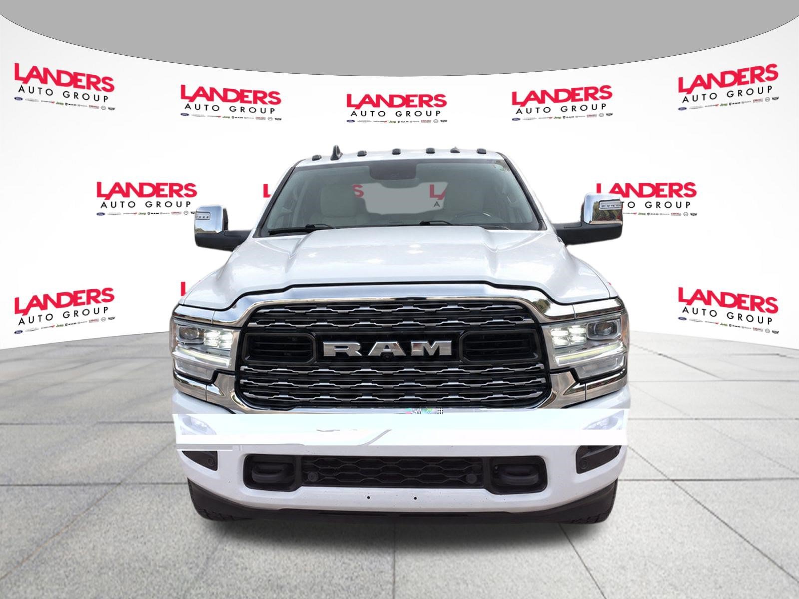 Used 2023 RAM 2500 Limited AWD/4WD image 2