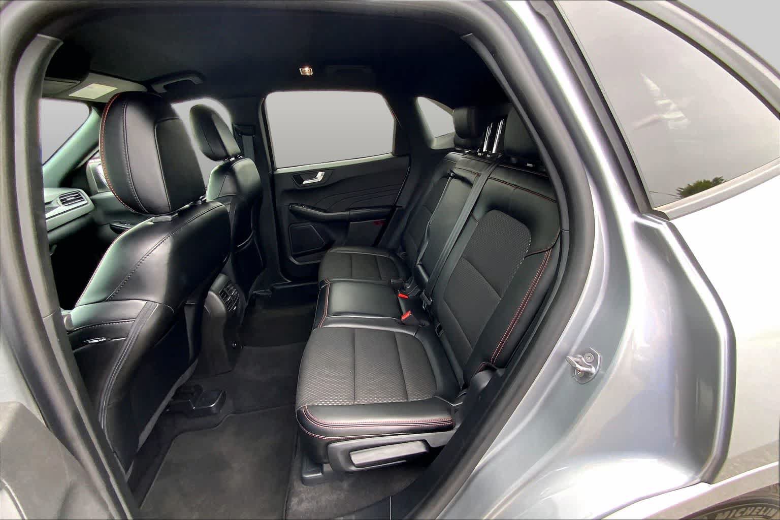 Certified 2024 Ford Escape ST-Line w/ Tech Pack #1 FWD image 20