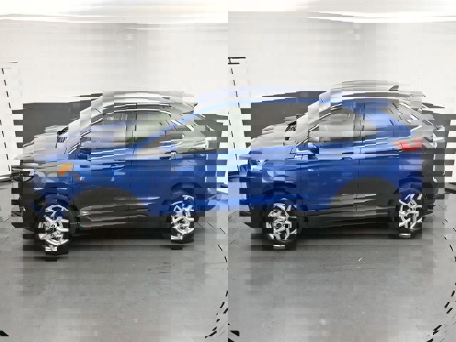 Certified 2024 Ford Edge SEL w/ Convenience Package AWD/4WD image 5