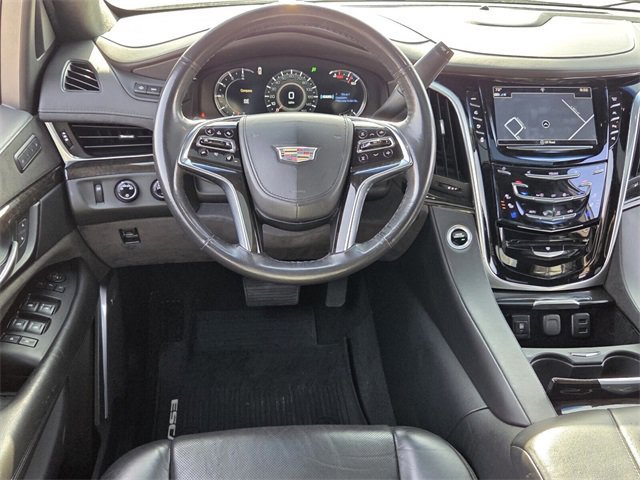 Used 2019 Cadillac Escalade Platinum image 11