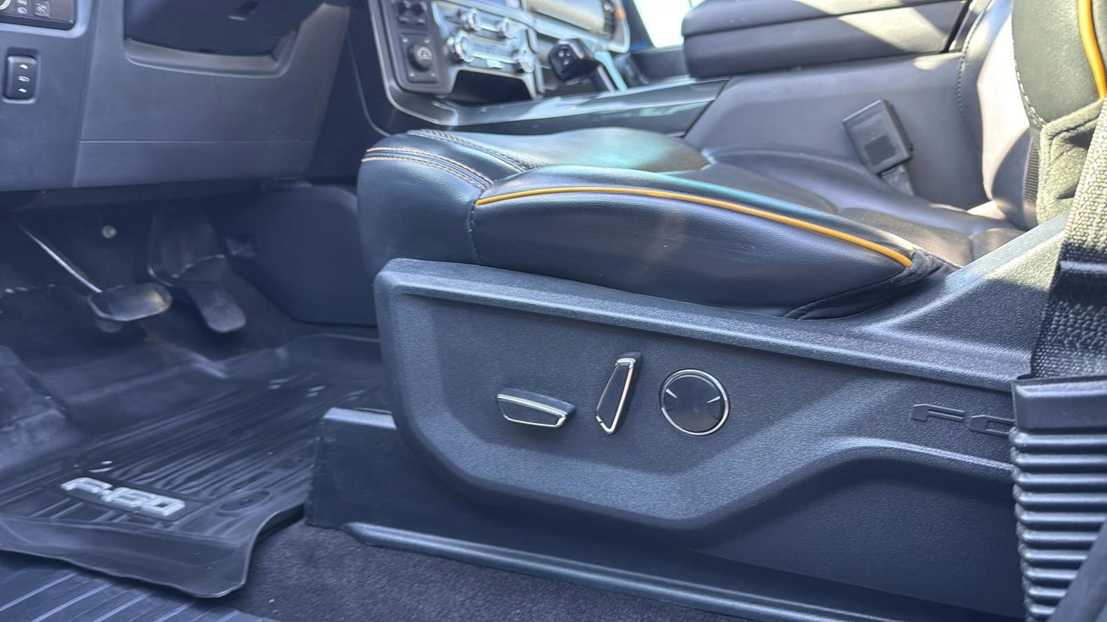 Certified 2021 Ford F150 Tremor w/ Equipment Group 402A High image 11