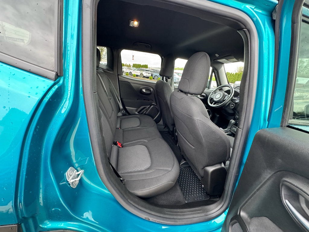 Used 2021 Jeep Renegade Latitude AWD/4WD image 27