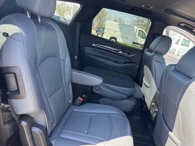 Used 2023 Buick Enclave Essence w/ Experience Buick Package AWD/4WD image 36