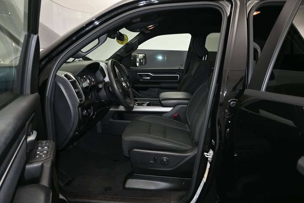 Used 2025 RAM 1500 Big Horn RWD image 18