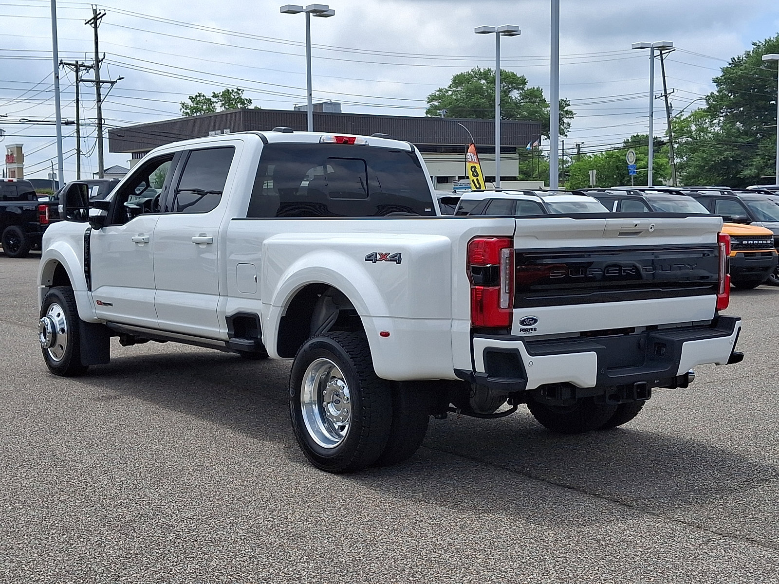 Certified 2026 Ford F450 Platinum w/ Camper Package AWD/4WD image 7