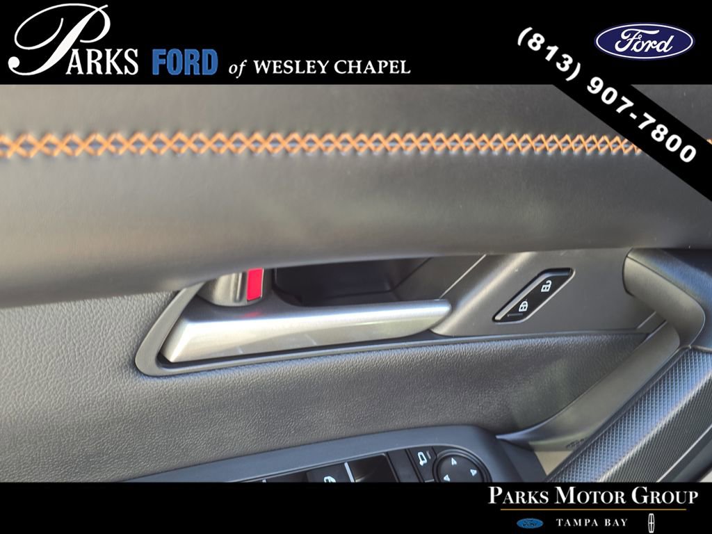 Used 2025 MAZDA CX-50 AWD 2.5 Hybrid w/ Weather Package image 17