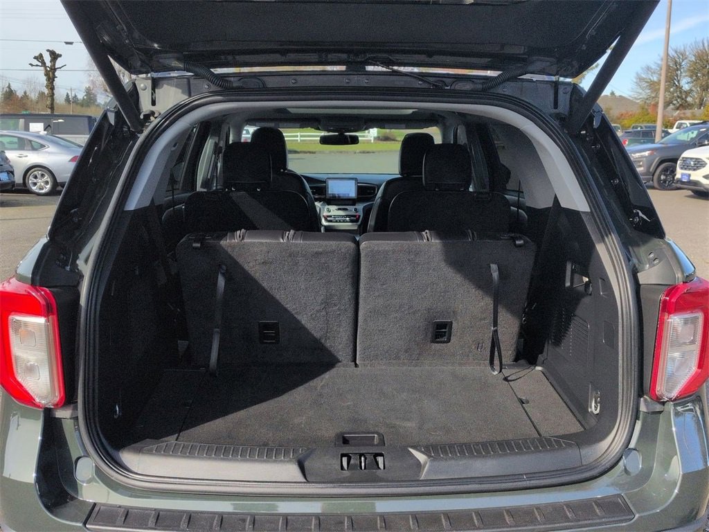 Certified 2023 Ford Explorer XLT w/ Equipment Group 202A image 22